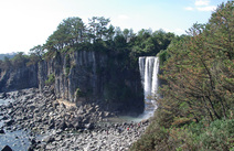 오피투어 제주정방폭포